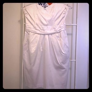 White strapless dress